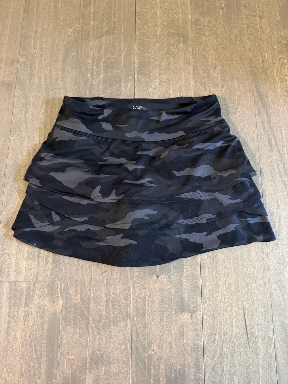 Athleta Black Camo Tiered Athletic Skirt